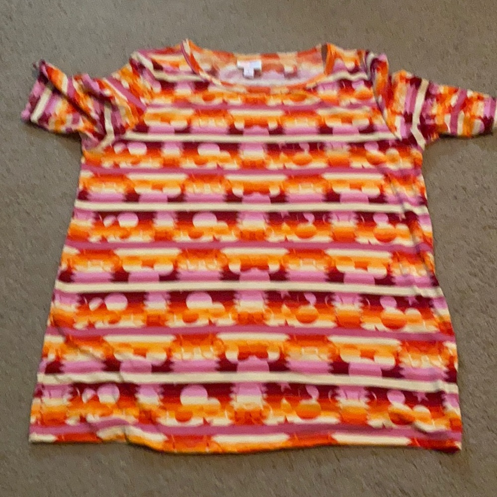 Ladies Size Large Lily’s-Roe Disney Minnie Mouse Short Sleeve Shirt